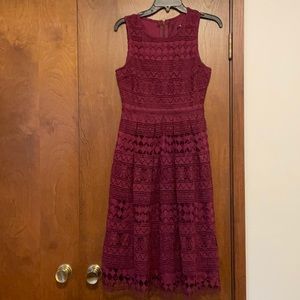 Lulu’s Plum Lace Formal Dress Small